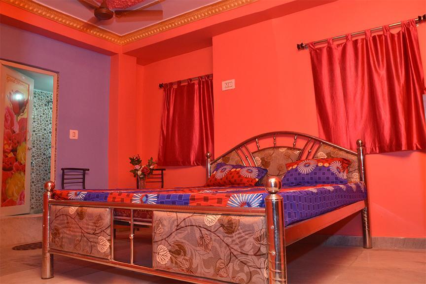 H C N Guest House Καλκούτα Εξωτερικό φωτογραφία
